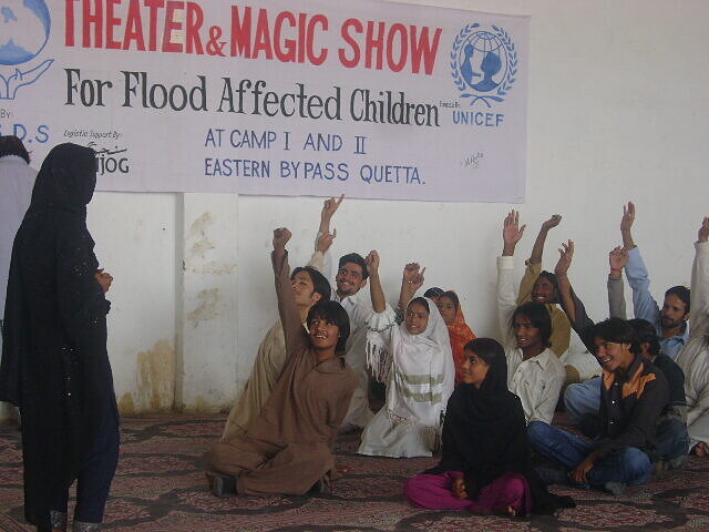 Theatre and magic show for flood-affected children
